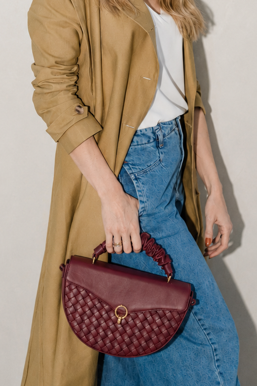 Pré-venda - envios a partir de 21/08 - Bolsa Catarina Bordô