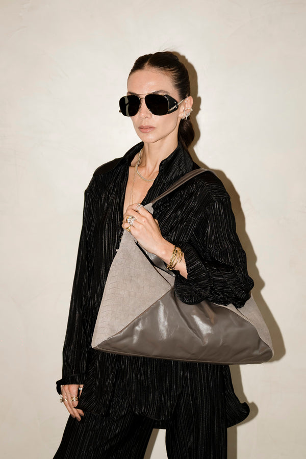 Bolsa Carolina Couro com Camurça Croco Cinza Elefant