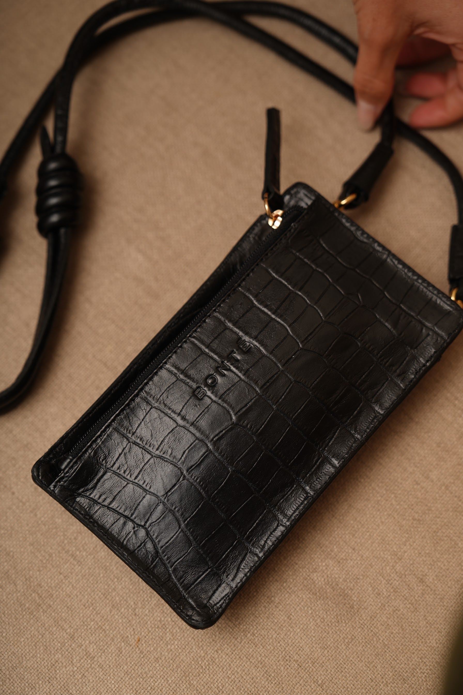 Bolsa Maria Lúcia - Couro Croco e Camurça Preta