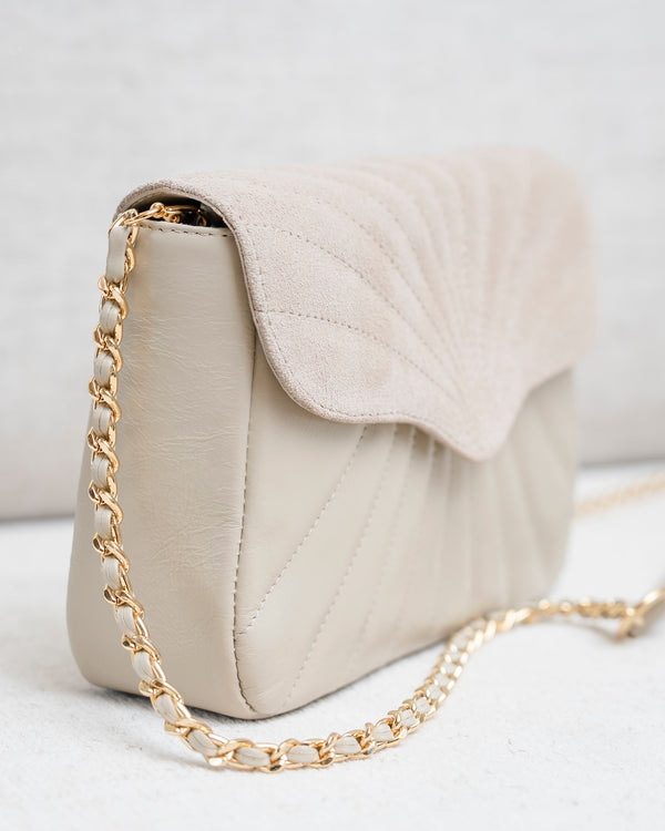 Bolsa Maíza Couro e Camurça na cor Areia