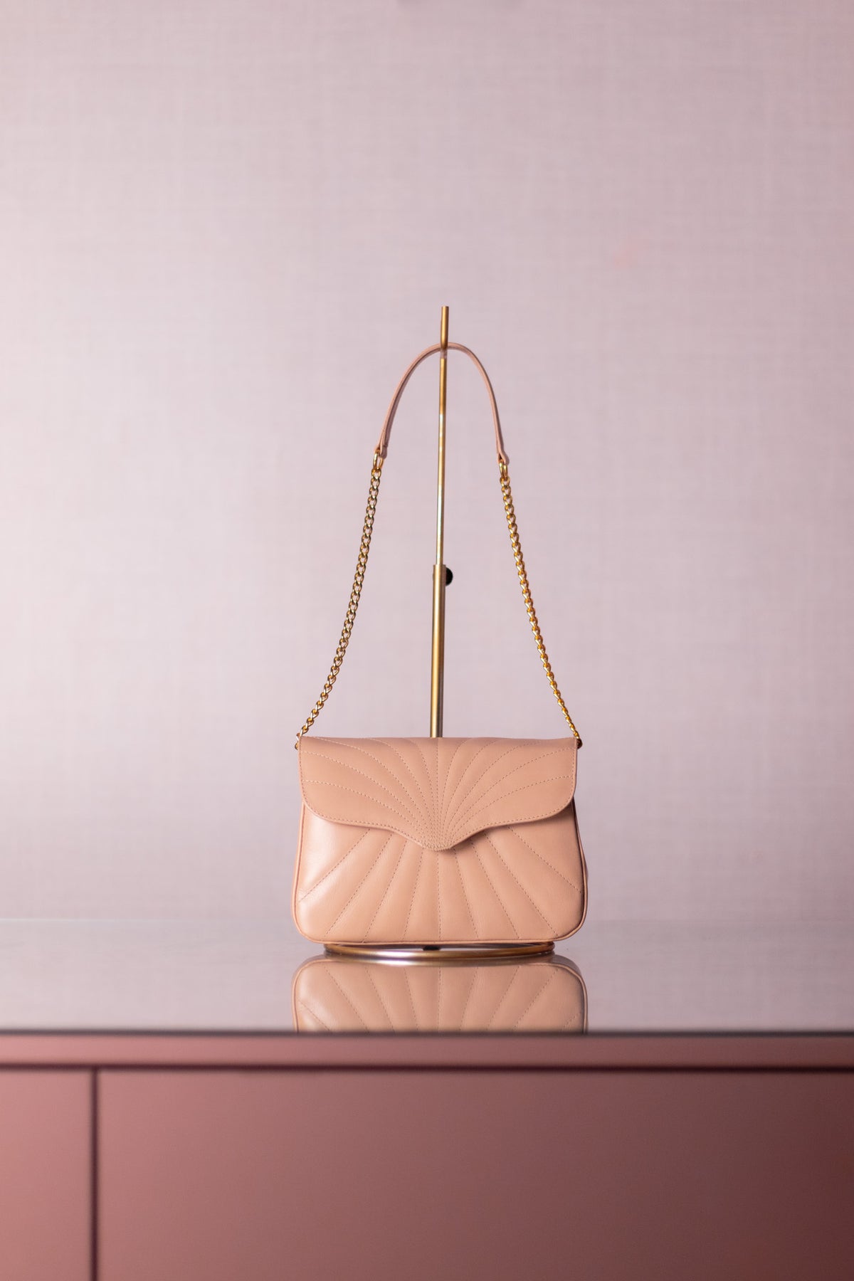 Bolsa Maiza Couro na Cor Areia
