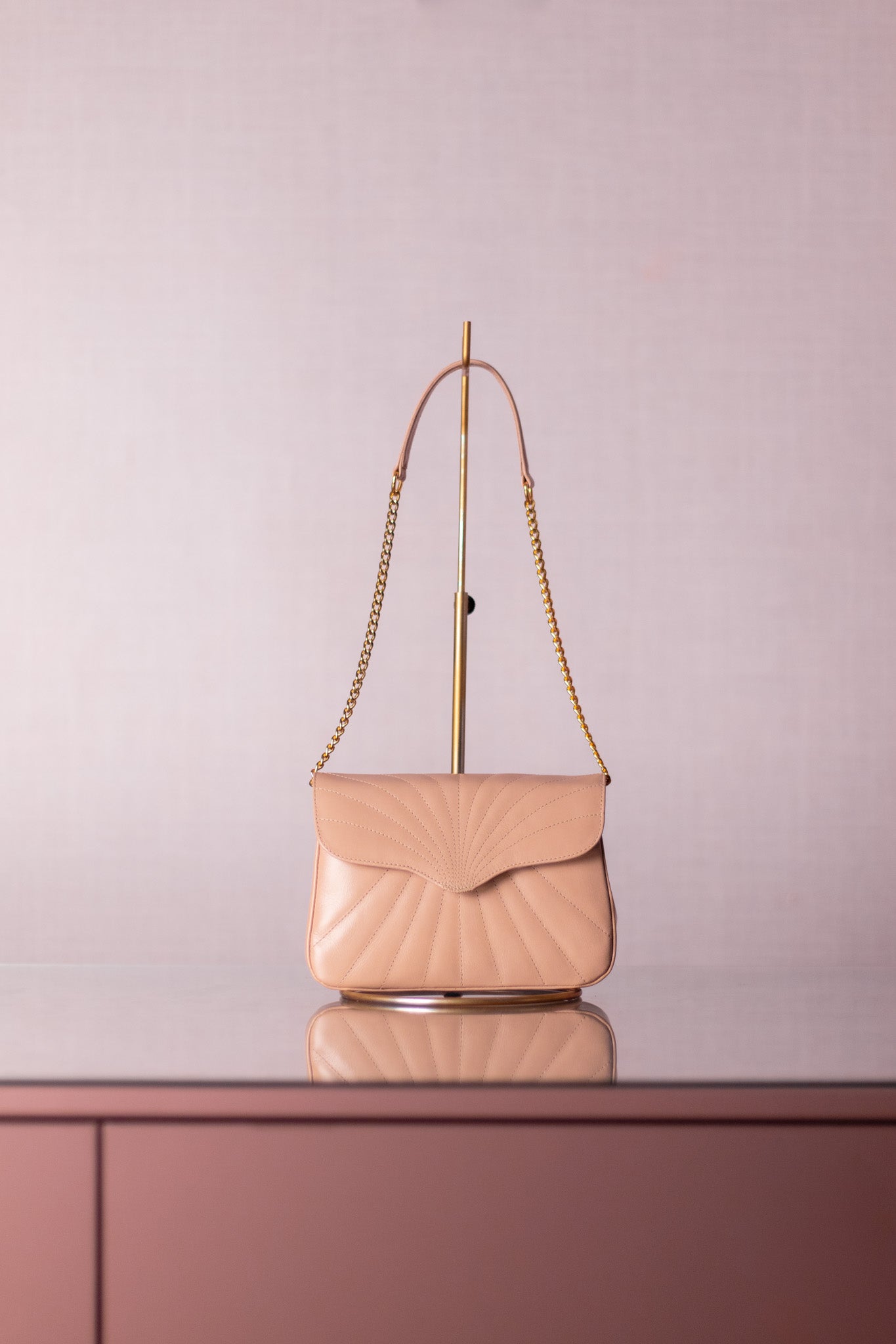 Bolsa Maiza Couro na Cor Areia