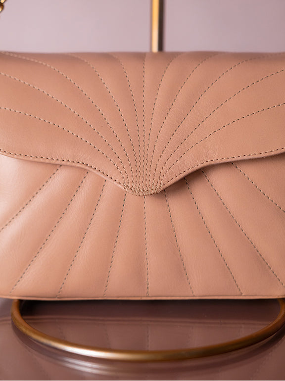 Bolsa Maíza Couro na Cor Areia