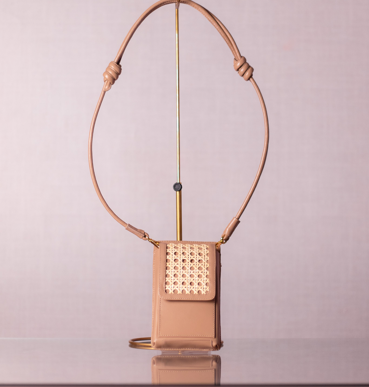 Bolsa Maria Lúcia Couro Areia com Palha Italiana