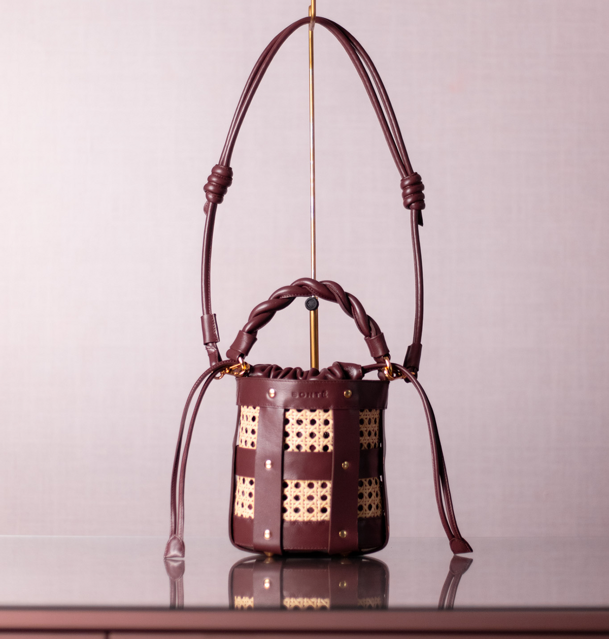 Bolsa Lira Couro na Cor Bordô